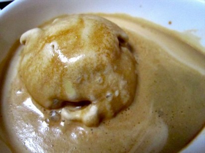 Self-made Affogato with double expresso