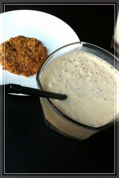 Cornflake Cookie / Sea Salt & Caramel Milk Shake