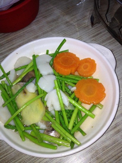 The Scallop Asparagus
