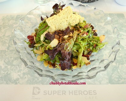 Star of Wonder (Woman) Salad